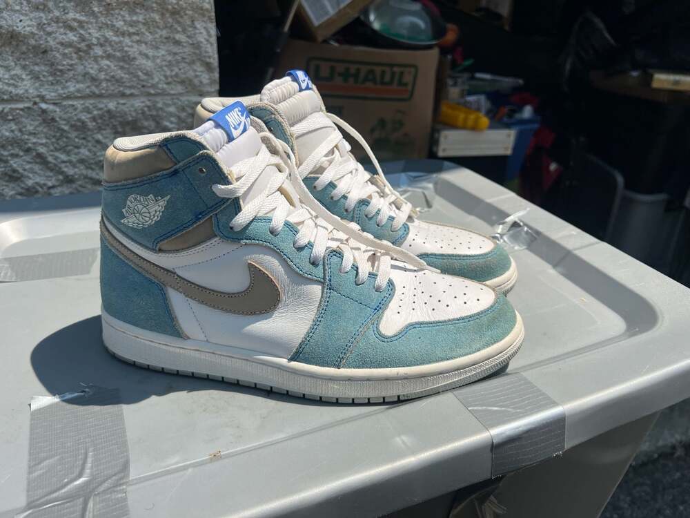 Air Jordan 1 High OG Hyper Royal 555088-402 - Men's Size 10.5 - No Box